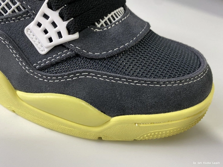 Air 4 Jordan  Union  x DC9533-001 0925